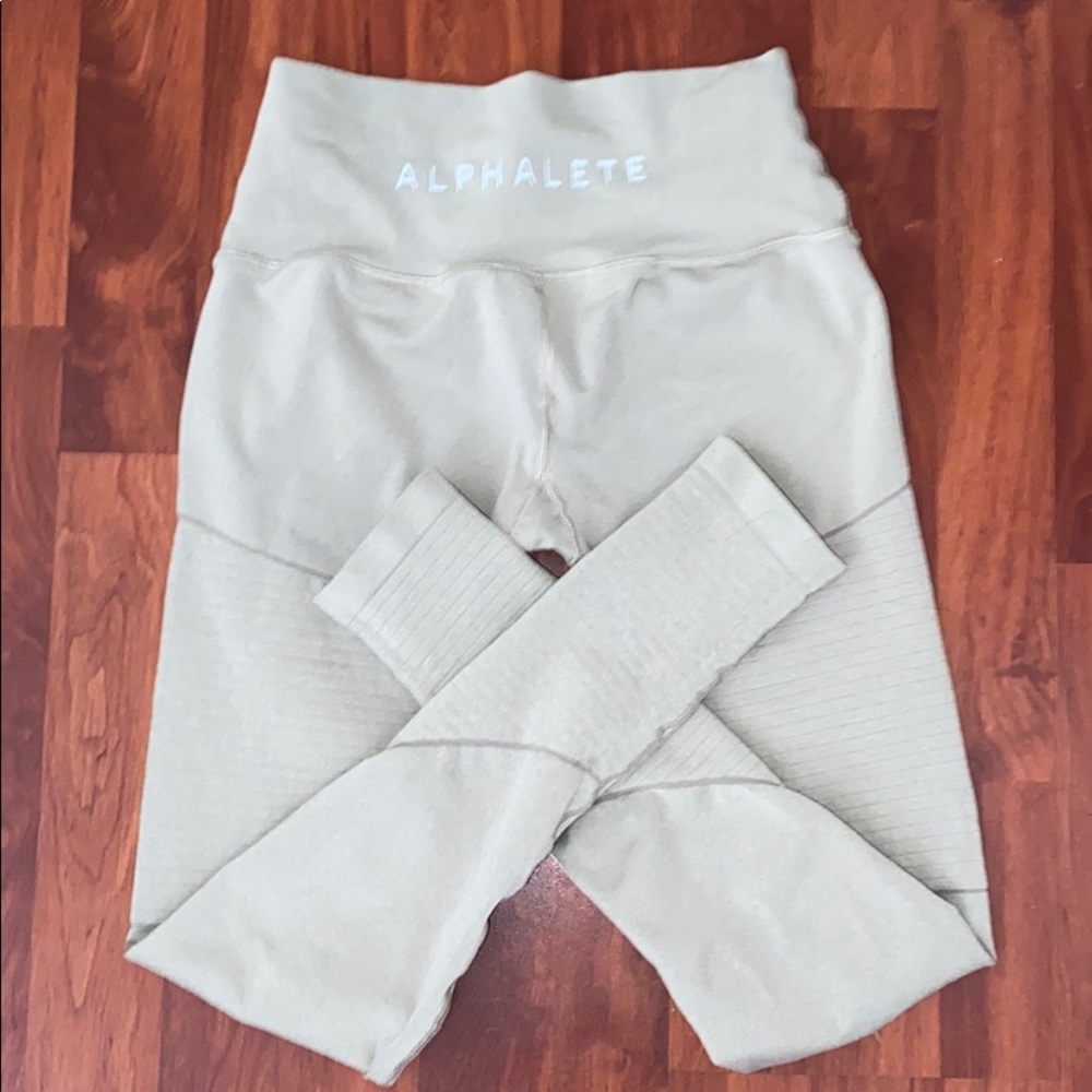 Alphalete women’s Leggings